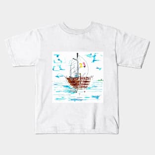 Sailing At A Somewhat Clouded Day Kids T-Shirt